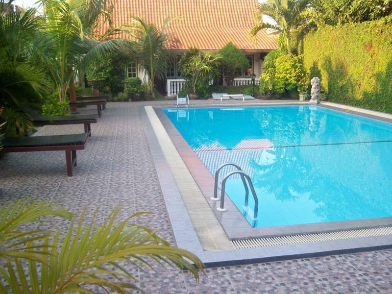 Hotel Tulips Yogyakarta Eksteriør billede